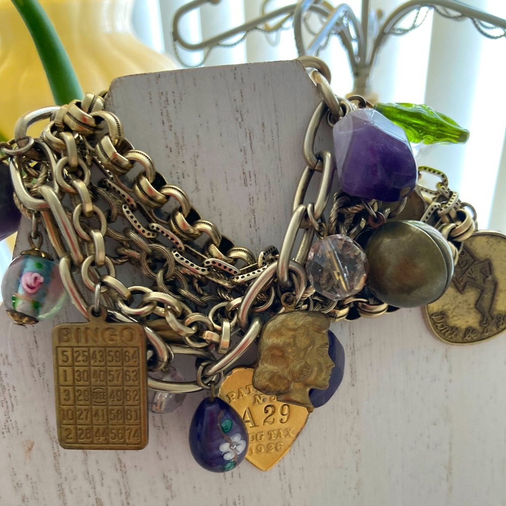 VINTAGE Charm Bracelet